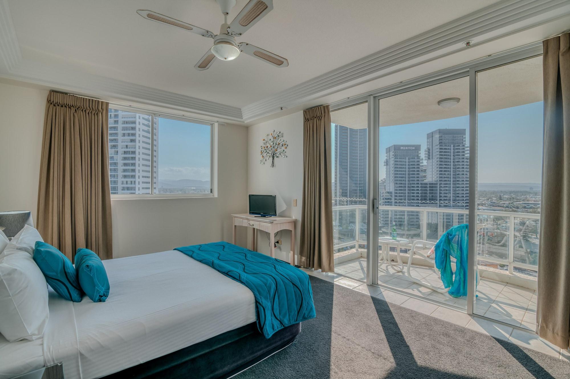 Carmel By The Sea Aparthotel Gold Coast Exterior photo